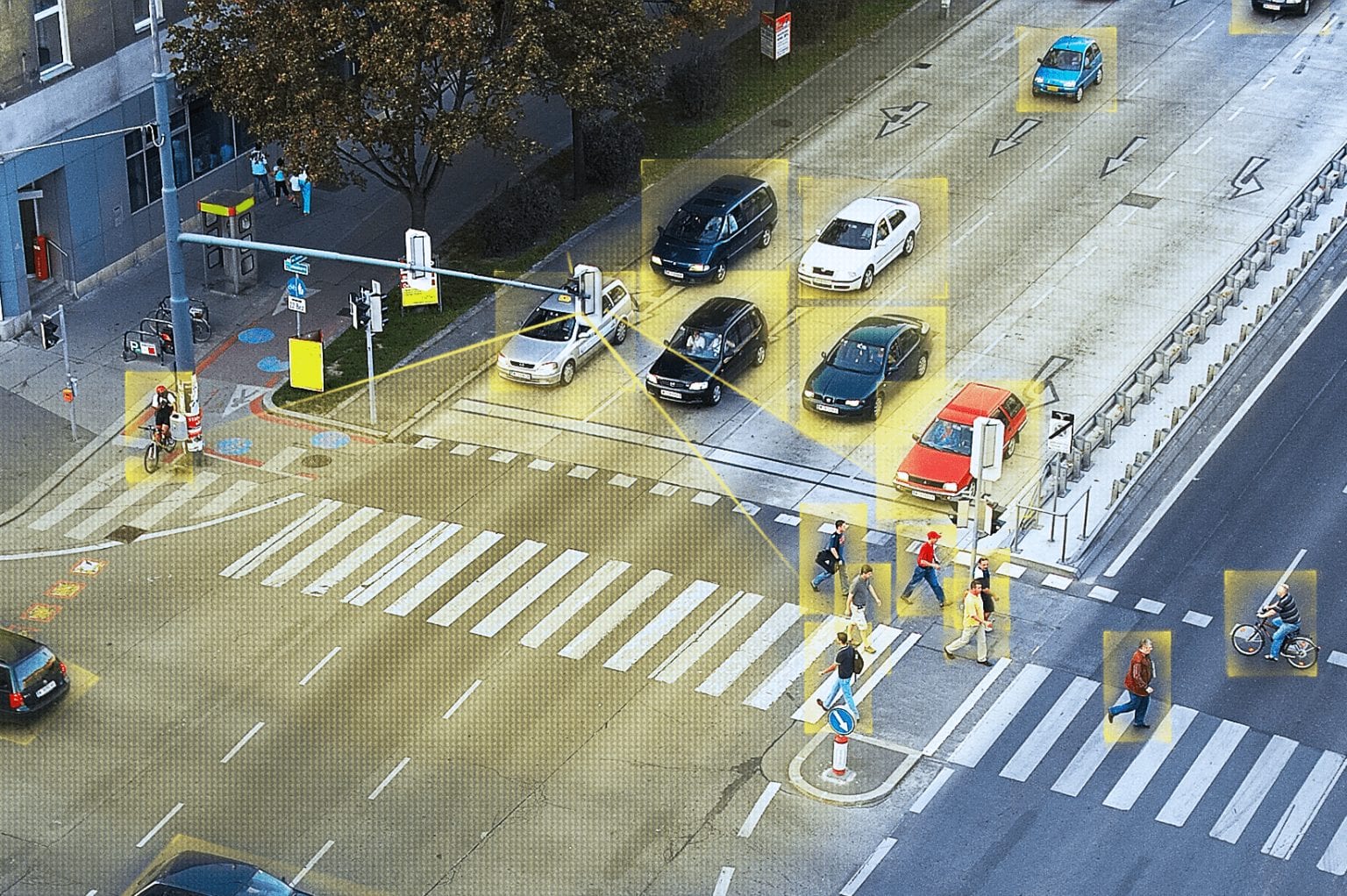 Intersection pedestrian crossing infrastructure with LiDARs detecing people