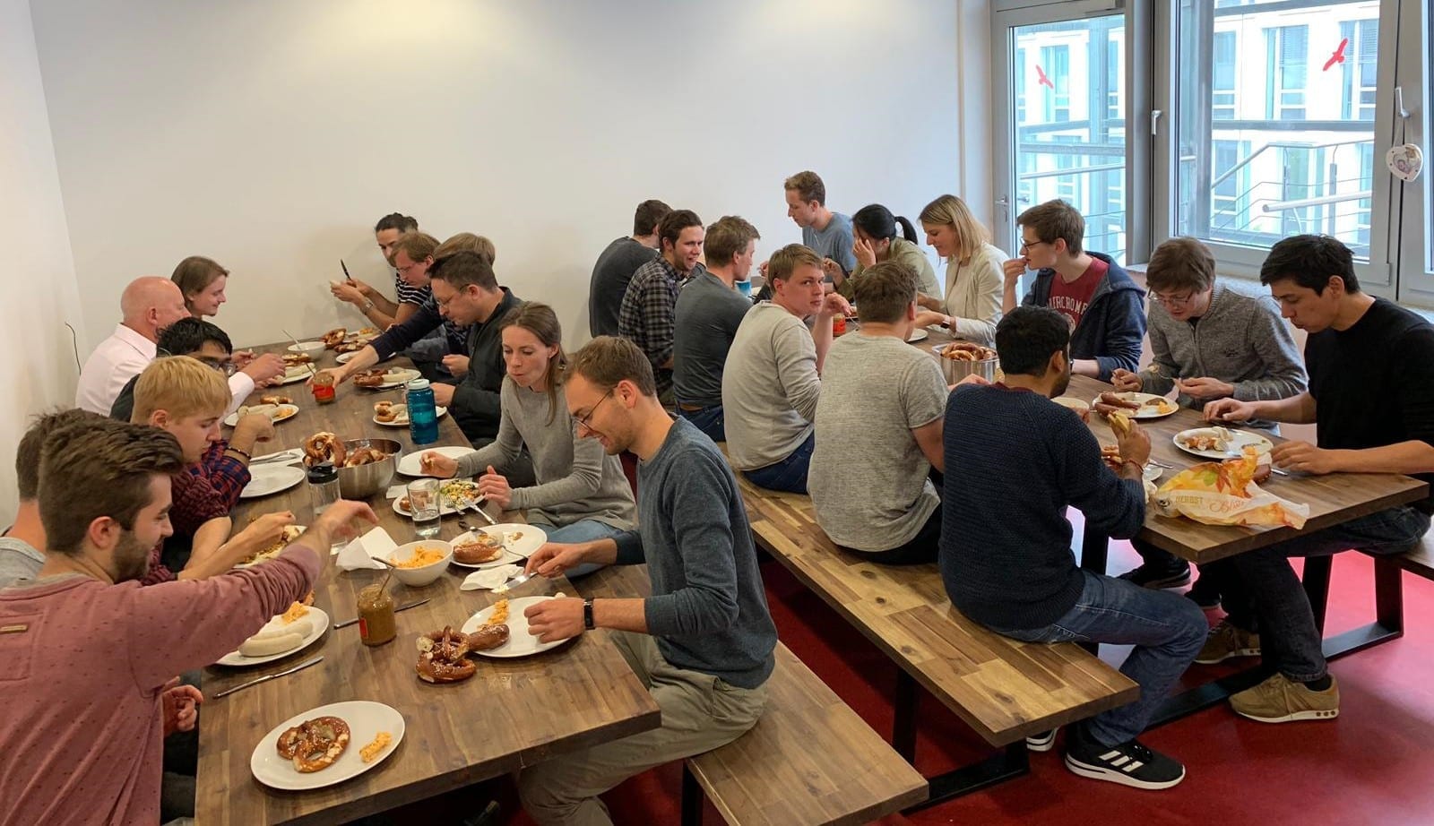 Beloved Blickfeld tradition before Corona: Weißwurst breakfast