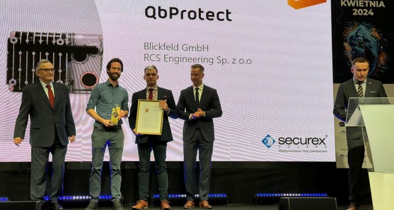 Andreas Bollu, Blickfeld's Head of Security Solutions, proudly accepted the award alongside Jakub Sobek from RCS Engineering.